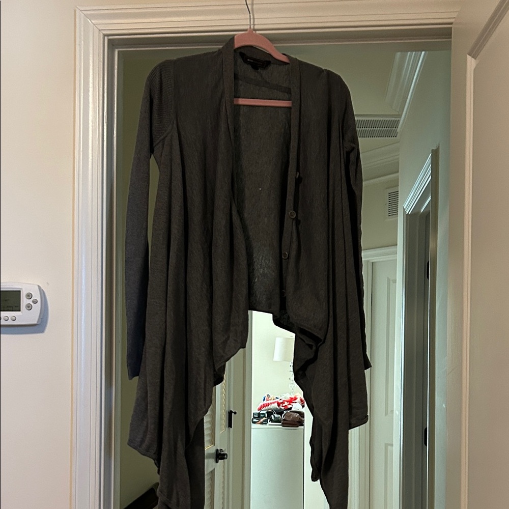 Elegant Gray Women's cardigan